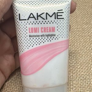 New Lakme Lumi Cream