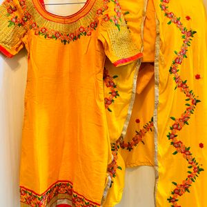 Kurta Set Haldi Function