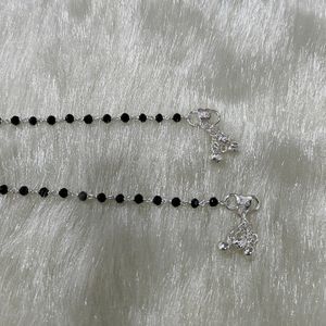 Silver Black Moti Anklets