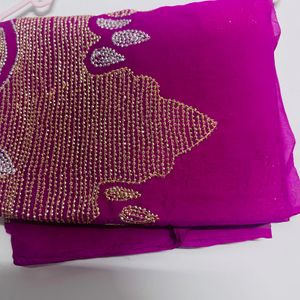 Lovely Saree With No Defects