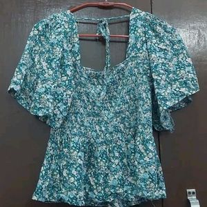 Sea Green Flower Top