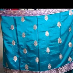 Peacock green saree for pretty lady