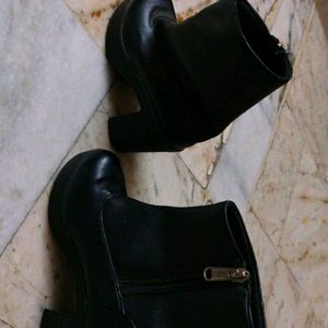 Black Leather Boots (Women's)