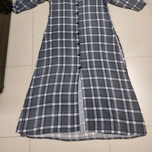 Plus Size burberry print Kurt