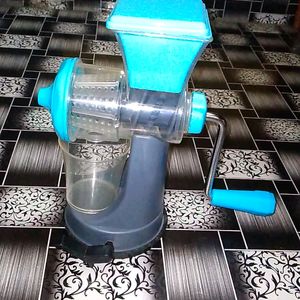 Fruit & Veg Hand Juicer Easy To Make