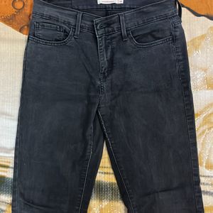 Levis Skinny Black Jeans