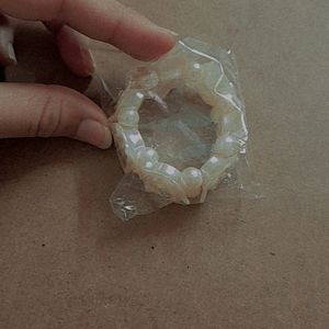 Pearl Bracelet