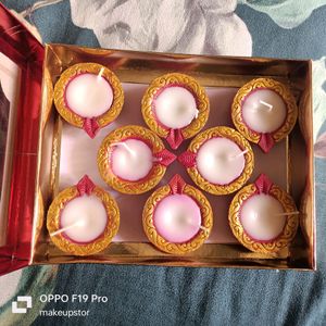 Pack Of 8 Diwali Diyas