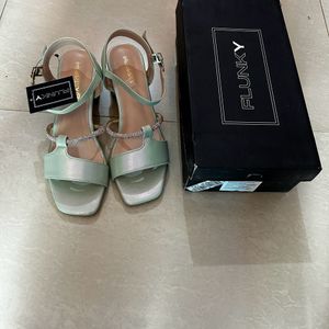 Flunky Heeled Slip-on Sandals Size UK4/EURO 37