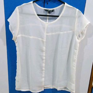 Globus Brand Off White Top