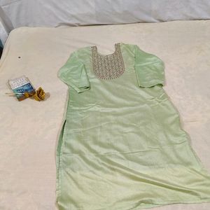 Beautiful Green Embroidered Kurta Set For Women