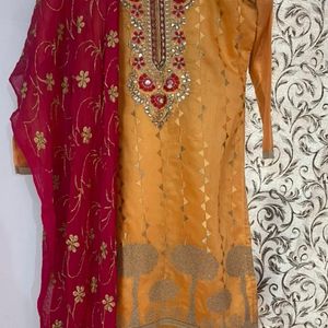 Kurta Dupatta Set