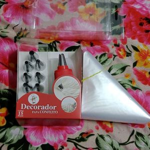 12 Pieces Cake Decoration Nozzles + Free 10 Bags🎂