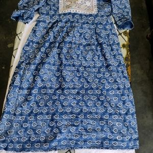 Kurti With Chikankari Palazzo