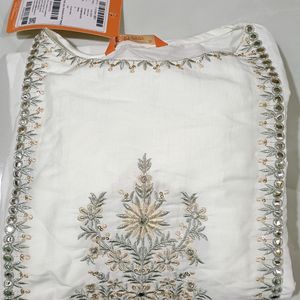 INDO ERA WHITE EMBROIDERED KURTA SET