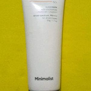 Minimalist Sunscreen Spf 50