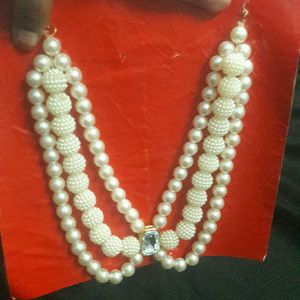 Necklace With Earing