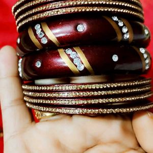 Beautiful Lakh Bangle Set For Wedding