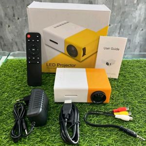 MINI PROJECTOR