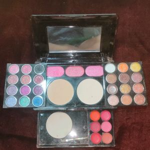 Makeup Kit