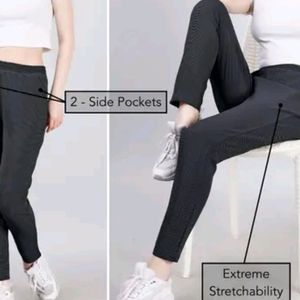 Women Grey Trouser Bottomwear (New)