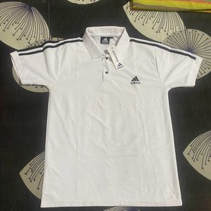 Adidas Tshirt (Its a Copy)