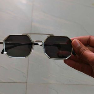 Metal Frame Sungalss For Mens By Rich Collection