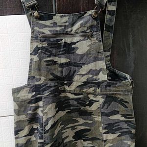 Dungaree