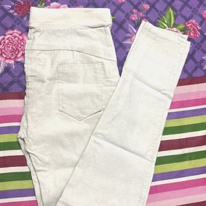 Skinny Fit White Jeggings For Girls