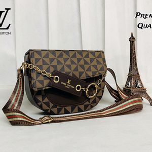 PREMIUM QUALITY LOUIS VUITTON BAG SALE 30%DISCOUNT