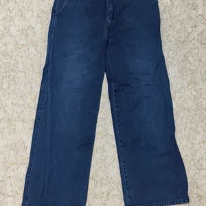 Size 34 Baggy Jeans B215