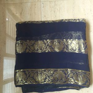 I Am Selling Saree