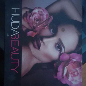 Huda Beauty Lipstick