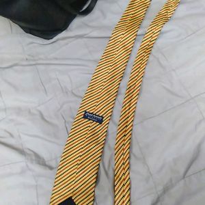 Tie