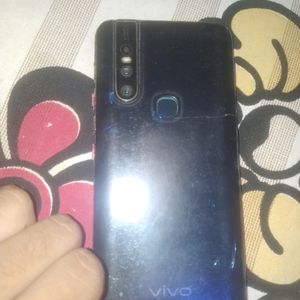 Vivo V15