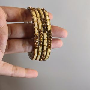 4 Bangles