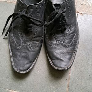 Pure Lether Formal Shoes For Office Going.
