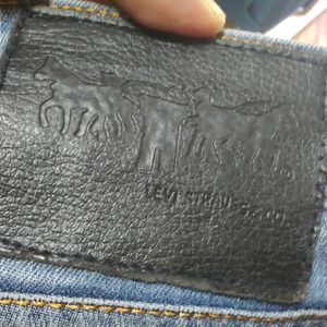 Levi's Jean Pant for 28 Inch