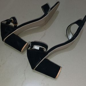 Black Heel