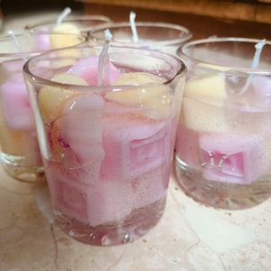 Scented Bubblegum Candles