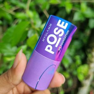 pose HD Foundation Stick's