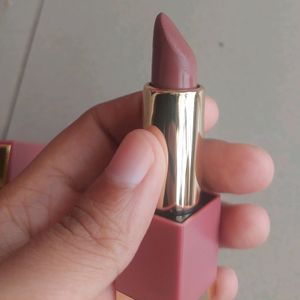 Nykaa Luxe Matte Lipstick (Vintage)