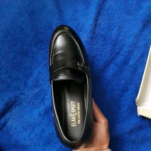 Black Leather Shoes With Box And Bill