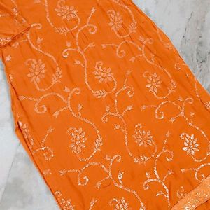 Kurta Set With Printed Dupatta