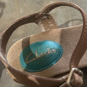 Clarks Women's Caslynn Regina Wedge Sandal