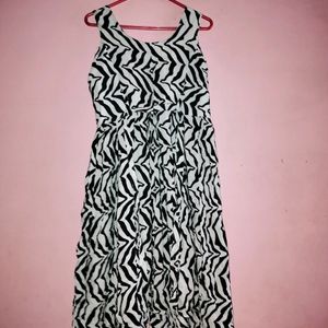 Korean Dress flared Black And White Pattern Dres