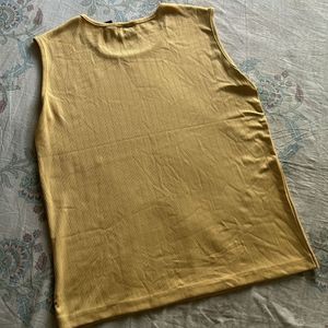 T-shirt (sleeveless)