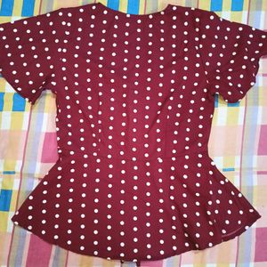 Maroon Polka Dot Top❤️