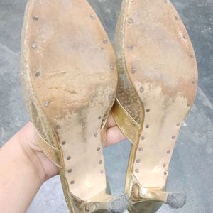 Heels For Women's