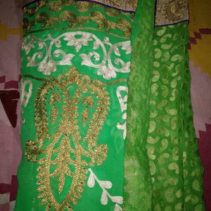 Woman Saree Color Green New Hai